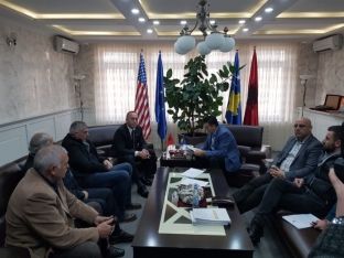  Haradinaj: Pushteti po do që problemin nga muri ta zhvendosë te Bahtiri 