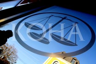 Gjykatat e Kosovës të bllokuara me 400 mijë lëndë të pazgjidhura