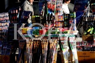  Ambientalistët: Mjetet piroteknike do ta përkeqësojnë edhe më shumë ajrin