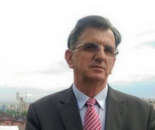 Nikollë Camaj, Nexhad Dresheviqit: “Nëse të pengon shqipja, Sarajeva nuk është larg”