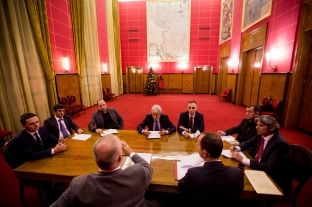 Rama bisedoi me shqiptarët e Maqedonisë