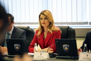 MD miraton katër projektligje