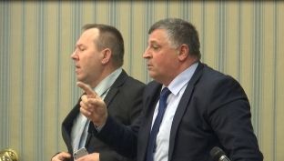 Gjithçka rreth seancës me tensione për Ligjin për Veteranë [video]