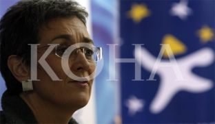  Serbia i përgjigjet Lunaçekut: Krimet e luftës nuk vjetrohen