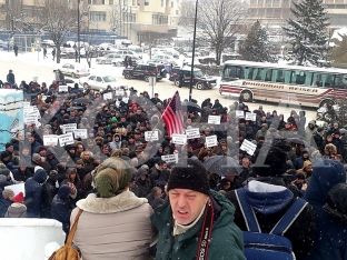 Filloi marshi për lirimin e Haradinajt
