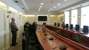  Pushimet e deputetëve lënë për të martën seancën për Ramush Haradinajn