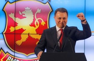 Gruevski merr mandatin për të formuar Qeverinë e Maqedonisë