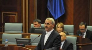 Hamiti: Komandantët  nuk kanë bërë asgjë për të parandaluar rastet e arrestimeve