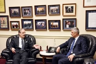 Thaçi - Engel: Franca ta kthejë Haradinajn në Kosovë