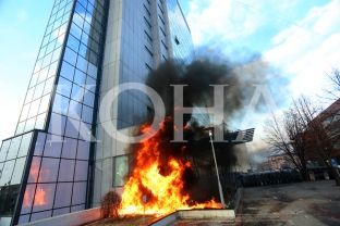 Alarm për destabilizim të Kosovës nga Serbia