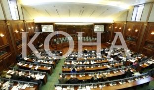Kryesia mblidhet të hënën, priten dy interpelanca të Mustafës në Kuvend