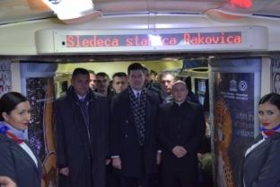  Tahiri hedh topin te kolegët në Qeveri për trenin në veri, ata heshtin