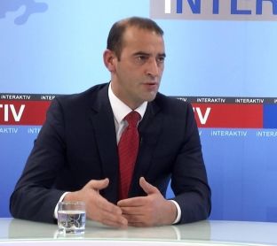  Haradinaj tregon kandidatët e AAK-së për kryetar komune në Gjakovë, Pejë, Rahovec e Suharekë