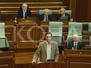  Konjufca thotë se arrestimet e aktivistëve kishin për qëllim që LVV-së t’i vihet etiketa terroriste 