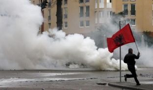 Strasburgu ka nisur shqyrtimin dy padive për vrasjen e katërfishtë në protestat e 21 janarit