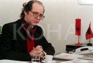CIA për politikën paqësore të Rugovës në vitet e ’90-ta dhe kundërshtarët e asaj politike