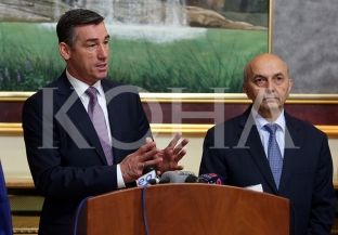  PDK e LDK do të paraqesin financat vetëm pasi këtë e kërkoi BE-ja [dokument]