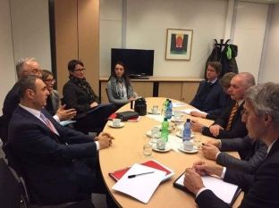Delegacioni nga Kuvendi i Kosovës është akredituar nga APKE me status të përhershëm