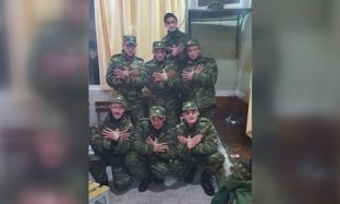 Greqia dënon me 60 ditë burgim ushtarët që bënë shqiponjën