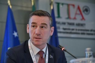 Veseli nga Roma fton investitorët italianë në Kosovë