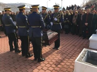 Rivarroset heroi i kombit Zahir Pajaziti