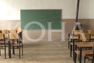 Pse po bojkotohet mësimi i gjuhës shqipe në SHM “Shtjefën Gjëçovi” të Zymit [video]