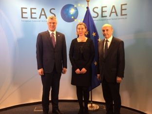  Nis takimi i Mogherinit me delegacionin e Kosovës