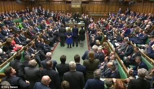 Edhe Parlamenti britanik i thotë “PO” Brexit-it