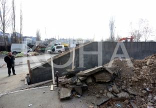 Qeveria njofton për marrëveshje për murin, s’thotë nëse do të hiqet tërësisht 