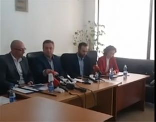  Në veri do të bëhet një mur më i ulët e në një tjetër vend [video]