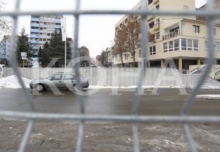 Forca të shtuara të Policisë afër murit