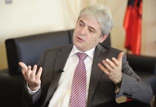 Ahmeti thotë se “bombën” do ta shpërthejë kur të vijë koha