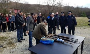 Fushata “Shqipëria pa armë”, dorëzohen 550 armë e mbi 80 mijë municione