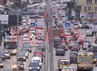 Gjendja ekonomike e qytetarëve, pengesë për kufizimin e vjetërsisë së automjeteve