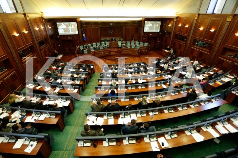 Sot në Kuvend, e ardhmja e FSK-së, dy interpelanca të Mustafës dhe 23 pika të rendit të ditës