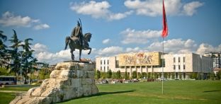 Një delegacion i Kuvendit të Kosovës në Tiranë