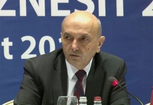 Mustafa: Qeveria fajtore pse sektori publik është më i favorizuar se ai privat