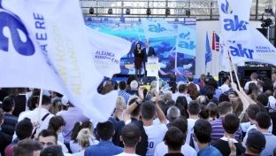  Edhe AKR pritet ta zgjedhë kryetarin pa konkurrencë
