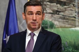 Kadri Veseli: Në hijen e SHIK-ut