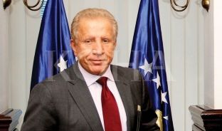 Behgjet Pacolli: Biznesi + politika = afera e skandale