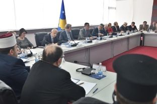 Veseli: Kosova nuk do ta ndjekë shembullin e Serbisë