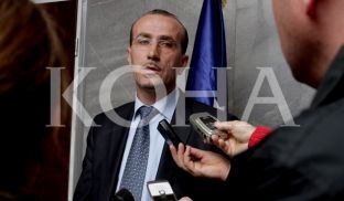 Haxhiu, Mustafës: Keni pasur njerëz më të mirë se Rrahmani për ministër të Shëndetësisë