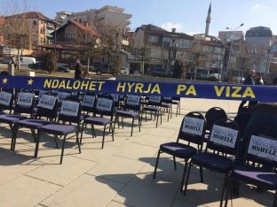 Të rinjtë e LDK-së, aksion simbolik për liberalizim të vizave