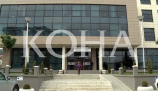Vetëvendosje e Drenasit me kallëzim penal kundër PDK-së [video]