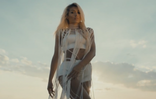 Nora Istrefi sjell me videoklip “Majëm”