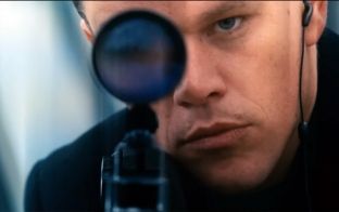 Shikuesit vjellin teksa shohin filmin e ri “Jason Bourne” në 3D