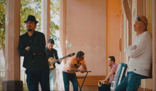 Hekuran Krasniqi, Agim Gërguri e Fisnikët sjellin këngën e re [video]