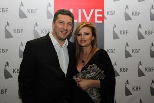 Mimoza dhe Shkumbini me duet të ri [video]