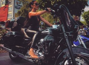 Flaka Krelani paralajmëron videoklipin e ri