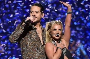 Britney Spears interpreton këngën e Bebe Rexhës [video]